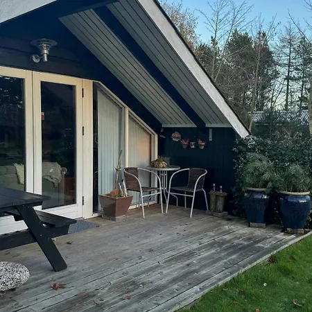 Traditional Summer House Near Henne * Oksbøl