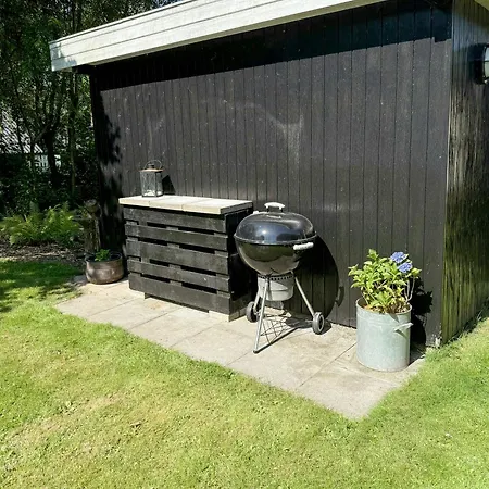 Traditional Summer House Near Henne Oksbøl
